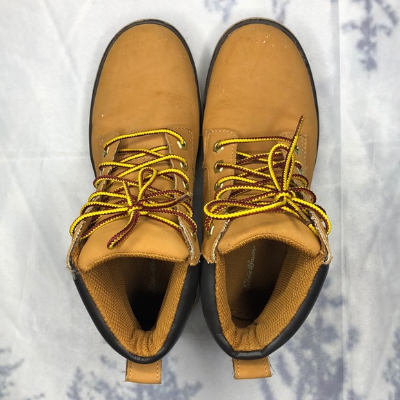 BOYS Eddie Bauer Boots - Picture 2 of 8